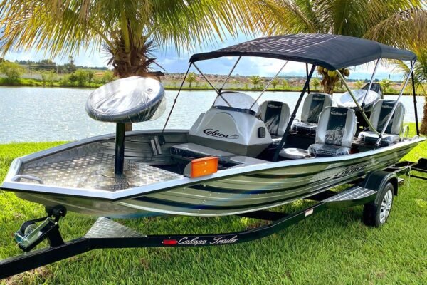 Lancha Panther L Ideal para motores de 25 a 50 HP’S.